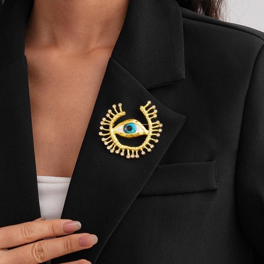 Zinc Zinc Alloy Devil's Eye Brooch Keyhole Shape Banquet Clothes Metal Pin  Clothes Accessories