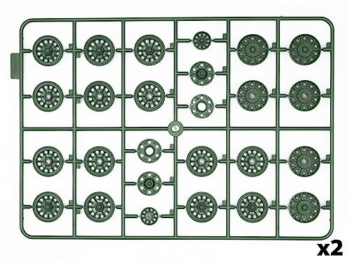 ICM 1/35 Scale World War II German Army Captured Pz.KpfW.747 T-34 (r) Medium Tank Plastic Model Kit 35370