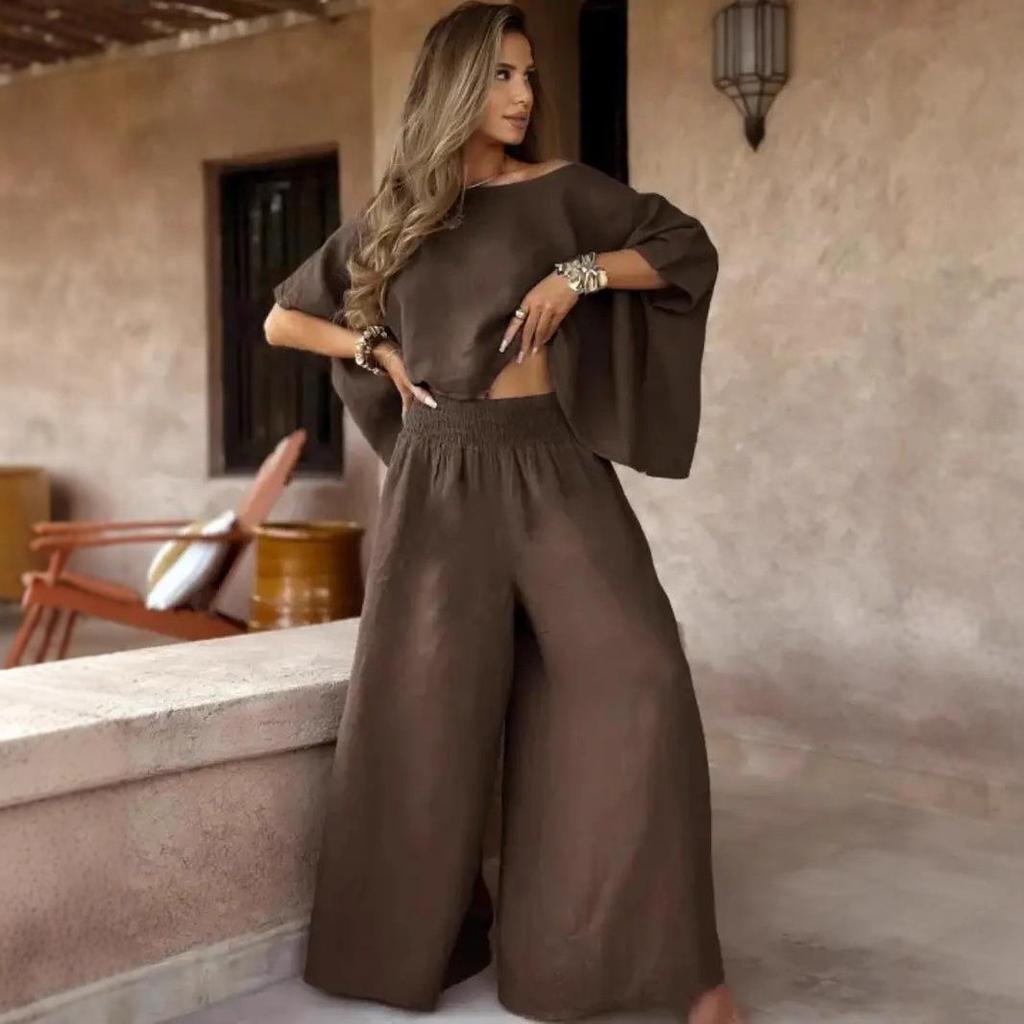 Top Marrone a Manica a Pipistrello con Spalle Scoperte e Pantaloni a Gamba Larga a Vita Alta Set Due Pezzi