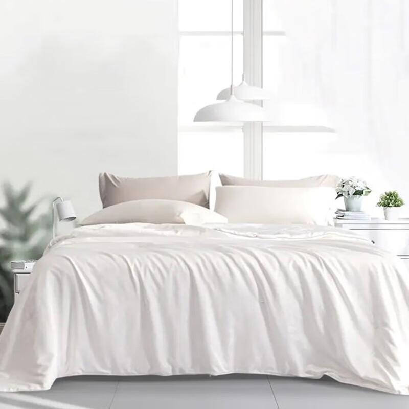 

Одеяло из классического тутового шелка Sai Er Jia