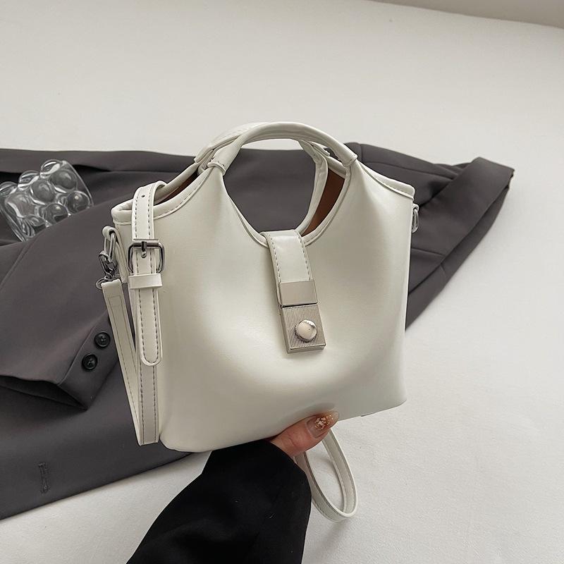 

Fashion spring handbag bag women s new versatile bucket bag large capacity shoulder messenger bag