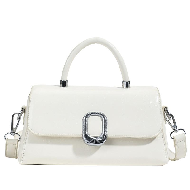 Fashion niche simple temperament PU portable small square bag women's business commuter style high-end sense versatile messenger bag