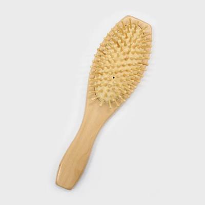 Spazzola per capelli in legno