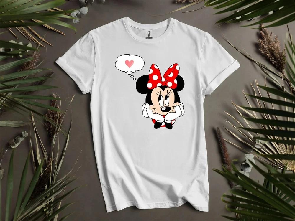 Love Valentines land Tshirt S