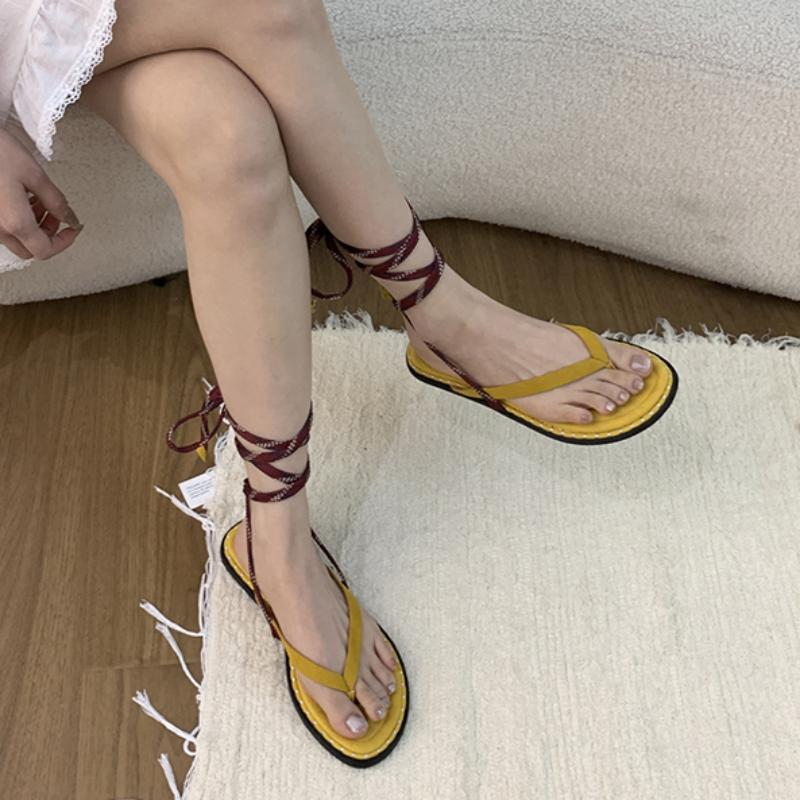 

Модные женские сандалии Bailamos 2025 Лето Женские плоские каблуки Пряжка Шлепанцы Платформа Без комфорта Девушки Пляжная обувь Модная Corre 39 жёлтый