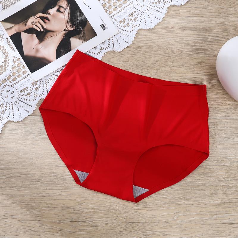 Women's Seamless Ice Silk Mid-Waist Breathable Panties - Sexy One-Piece Triangle Design