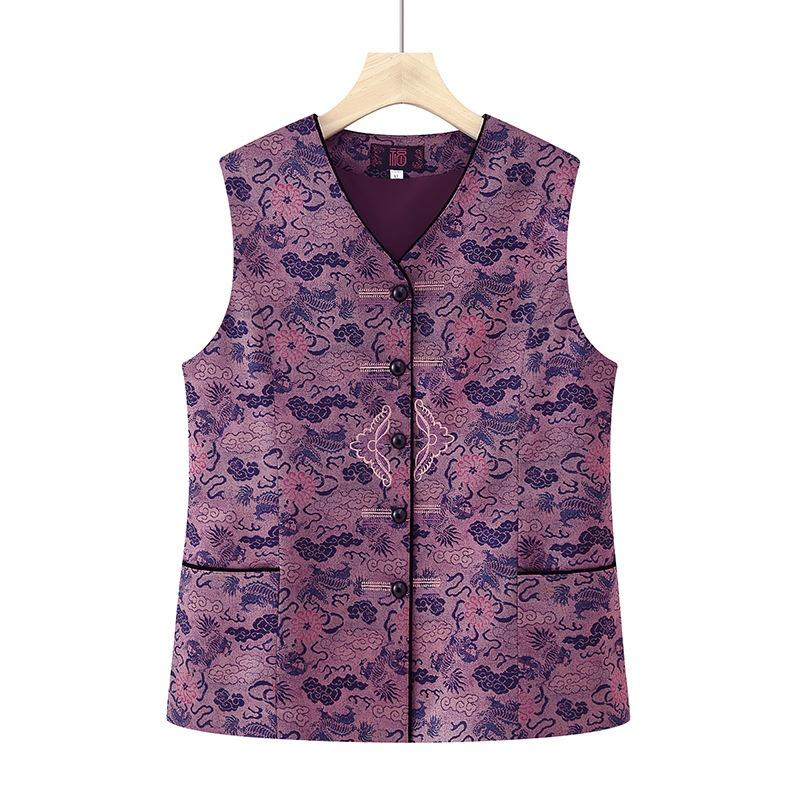 Dámská vesta, tenká vesta, stará paní nosící vestu