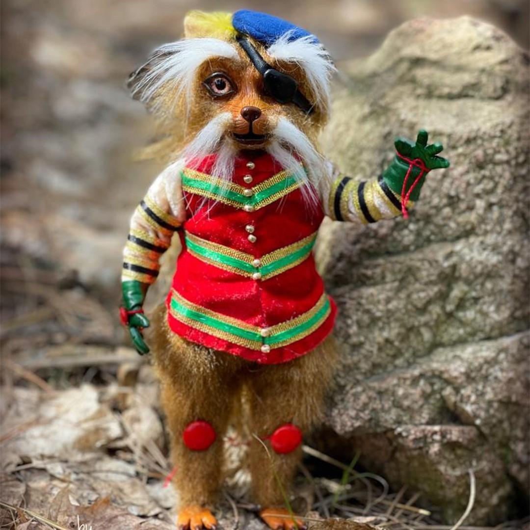 

Станция Независимости Новый Лабиринт Червь Красный Длинные Волосы Монстр Животное Плюшевые Куклы Игрушки Украшения Дома Рождественский Подарок Праздничные Поздравления