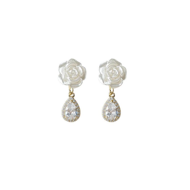 White Flower Top Water Drop Pendants Women's Dangle Earrings Elegant Acrylic Crystal Luxury Wedding Ear Jewelry 2025 new in