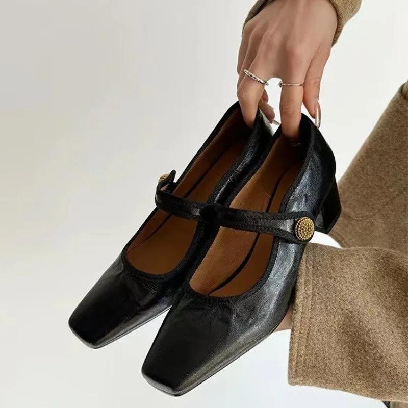 Retro Square Toe Soft Leather Womens Pumps French Shallow Mouth Buckle Belt Thick Med Heel Mary Janes Shoes Footwear