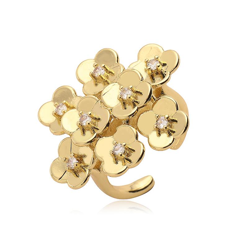 

HECHENG,18K Golden Plated With CZ Stone Brass Material Three-dimensional Flower Ppening Adjustable Ring Ladies Ring resizable