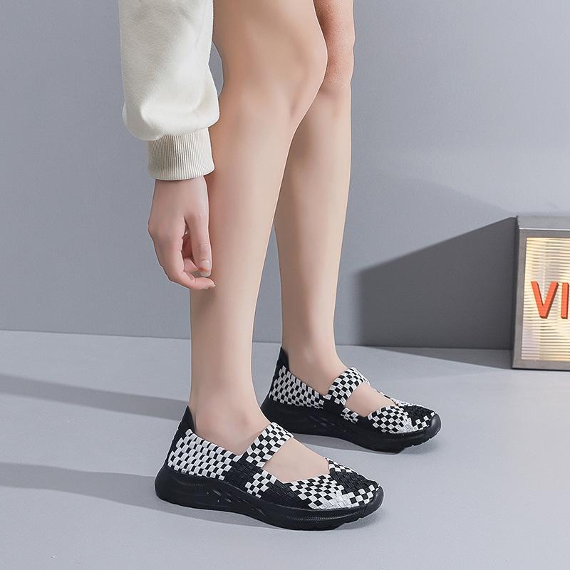 New cross-border large-size hand-woven casual breathable hollow single shoes ultra-light mesh flat shoes overshoes