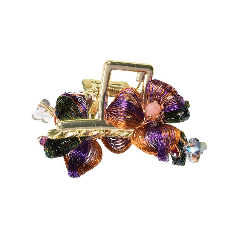 

Новые изысканные и элегантные заколки для волос из сплава медной проволоки ручной работы для женщин, аксессуары для ханьфу, темпераментные заколки и головные уборы