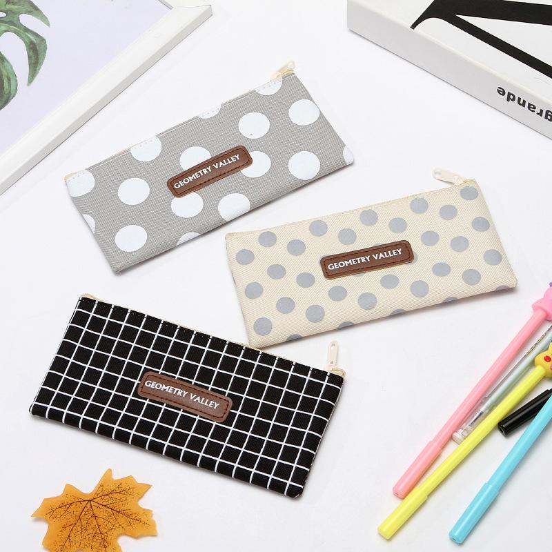 Canvas Pencil Case Aesthetic Geometric Pattern Smooth Sturdy Zipper Portable Large Capacity for Office Workers Stationery Organizer