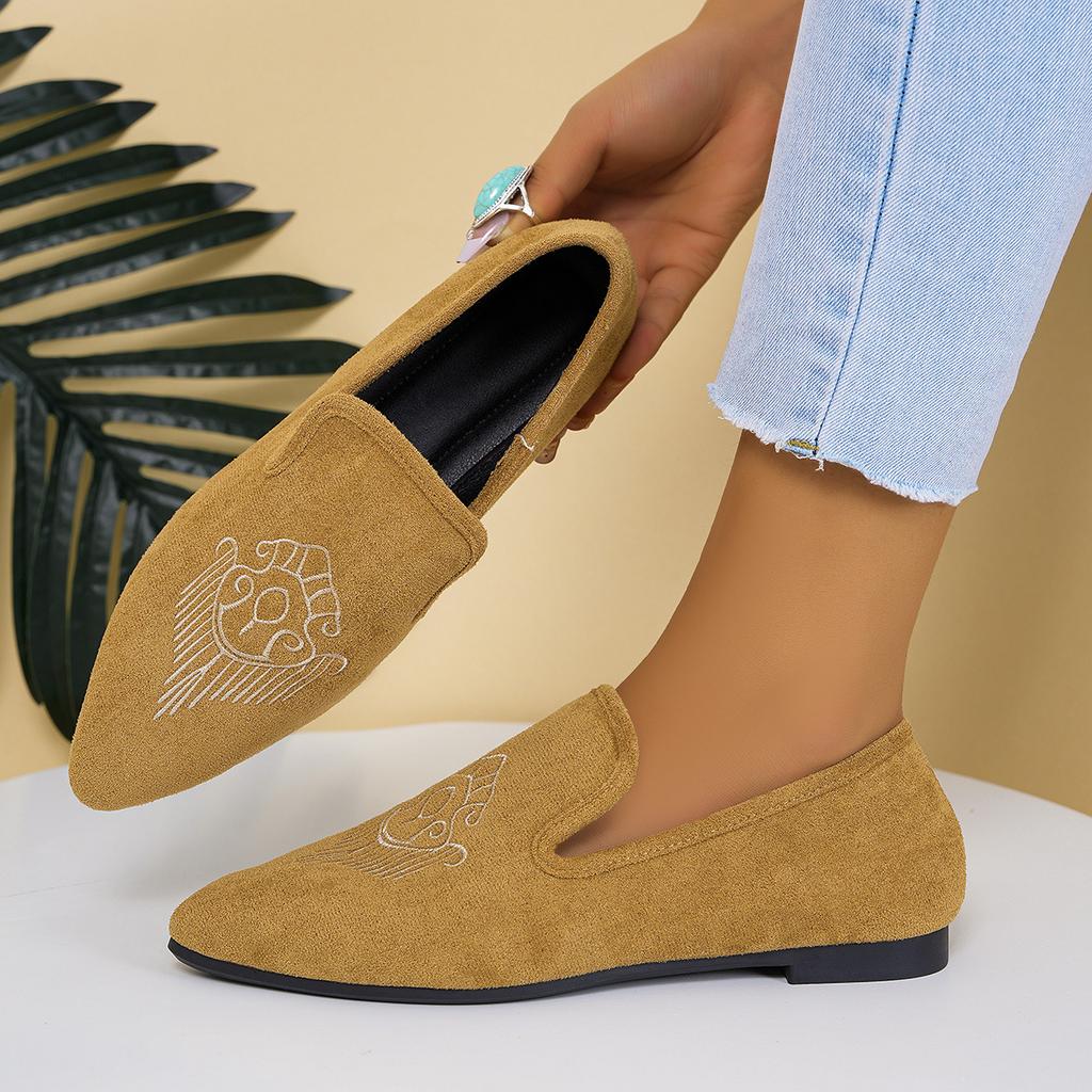 New Korean Version Trend Embroidered Lazy Tide Shoes Pointed Muller Doudou Shoes