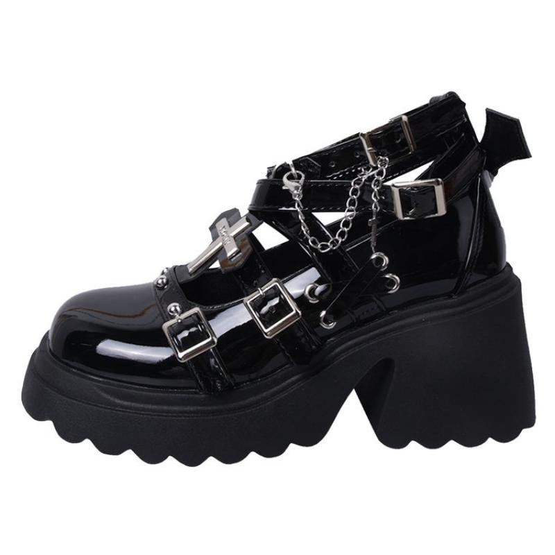 Nieten Dekor Chunky Plattform Punk Stiefeletten Frauen Winter Pu Leder Schwarze Stiefel Frau Metall Schnalle Gothic Schuhe