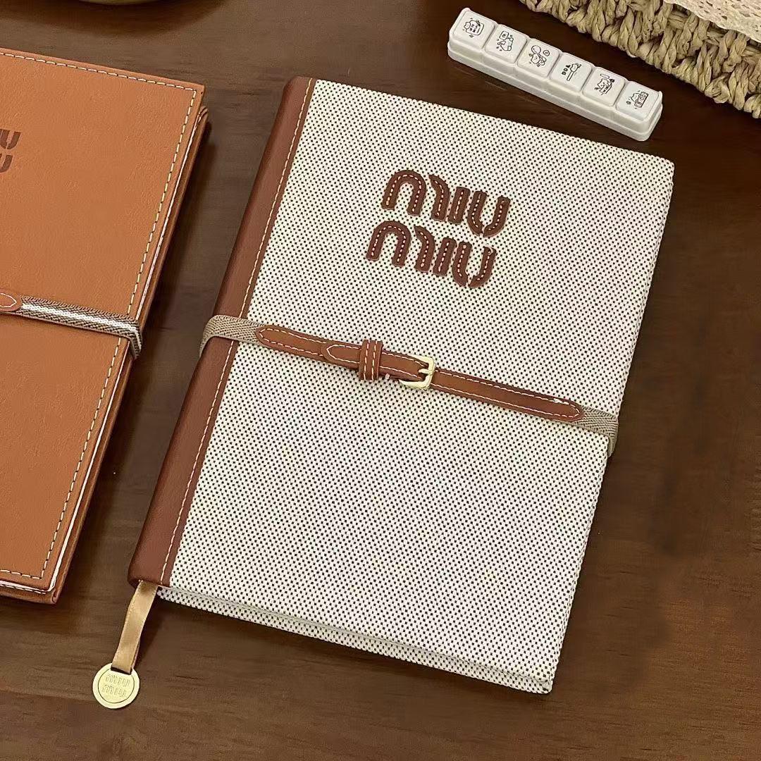 Толстая эластичная резинка Ретро студенческий блокнот: Высококачественный креативный литературный блокнот