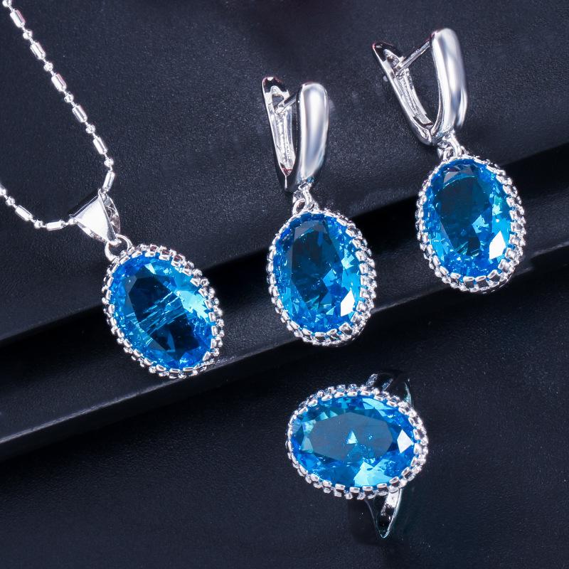 

Комплект: Цепочка, Ожерелье с цирконом, Кольцо, Серьги, Набор украшений. 9