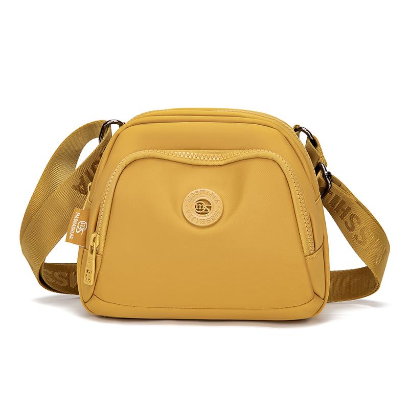 Stylish Crossbody Bag for Women with Adjustable Strap and Multiple Compartments for Daily Use and Travel
