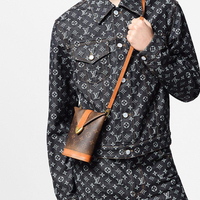 Louis Vuitton ENVELOPE POUCH Monogram Dust Canvas Shoulder Bag, Crossbody Bag Men's Brown M11629