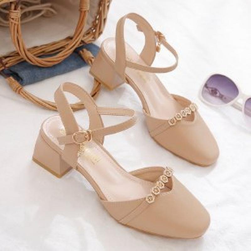 

Внешняя торговля 2025 новые женские босоножки с одним словом пряжка квадратный нос толстый каблук средний каблук с юбкой 35 абрикосовый