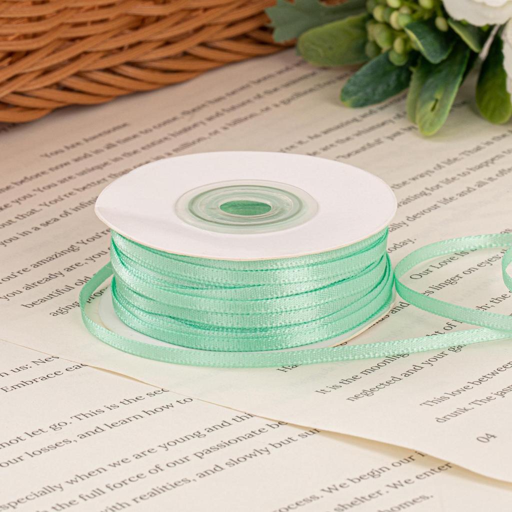 0,3 cm-es kétoldalas poliészter szalag ajándékcsomagoláshoz és hajdíszekhez