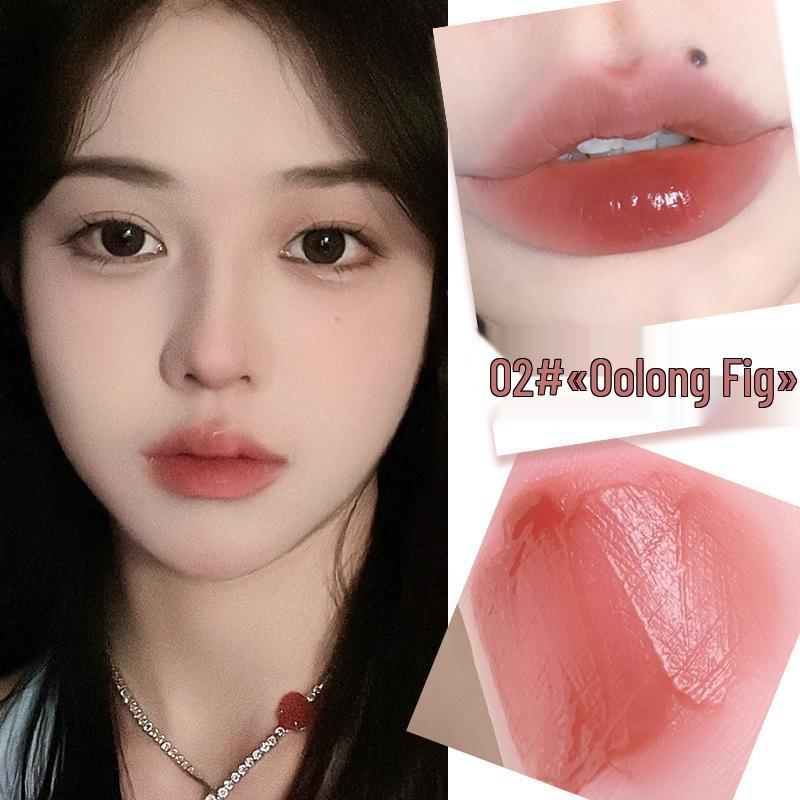 XiXi Water Mist Nude Matte Lip Glaze: Sheer, Plumping, Mirror Finish for Daily Brightening and Enhanced Complexion.