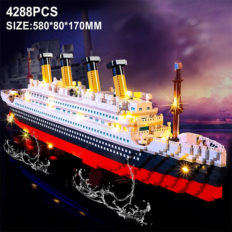 Micro Particle City Building Blocks Giant Cruise Ship Titanic Model Boat Building Blocks Children Toy Christmas Holiday Gift