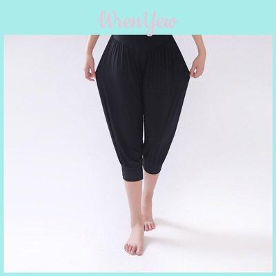 Partea inferioară (Îmbrăcăminte damă) – Capri și pantaloni