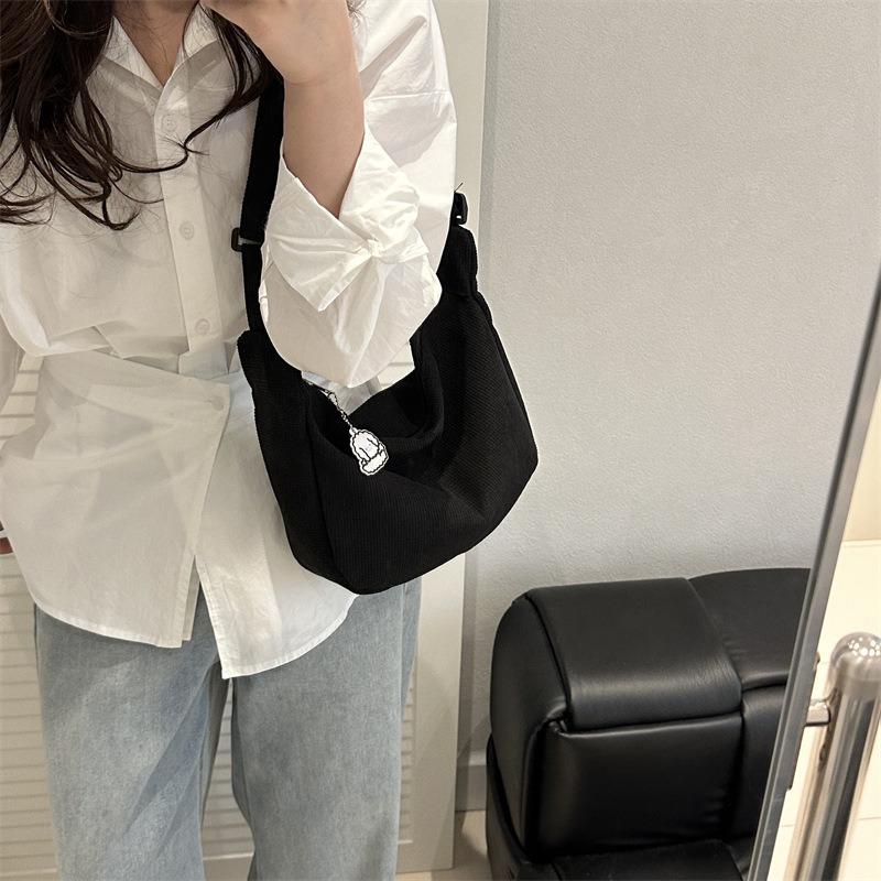 Today's popular tote bag cloth bag new women's bag high sense versatile light messenger bag one shoulder dumpling bag