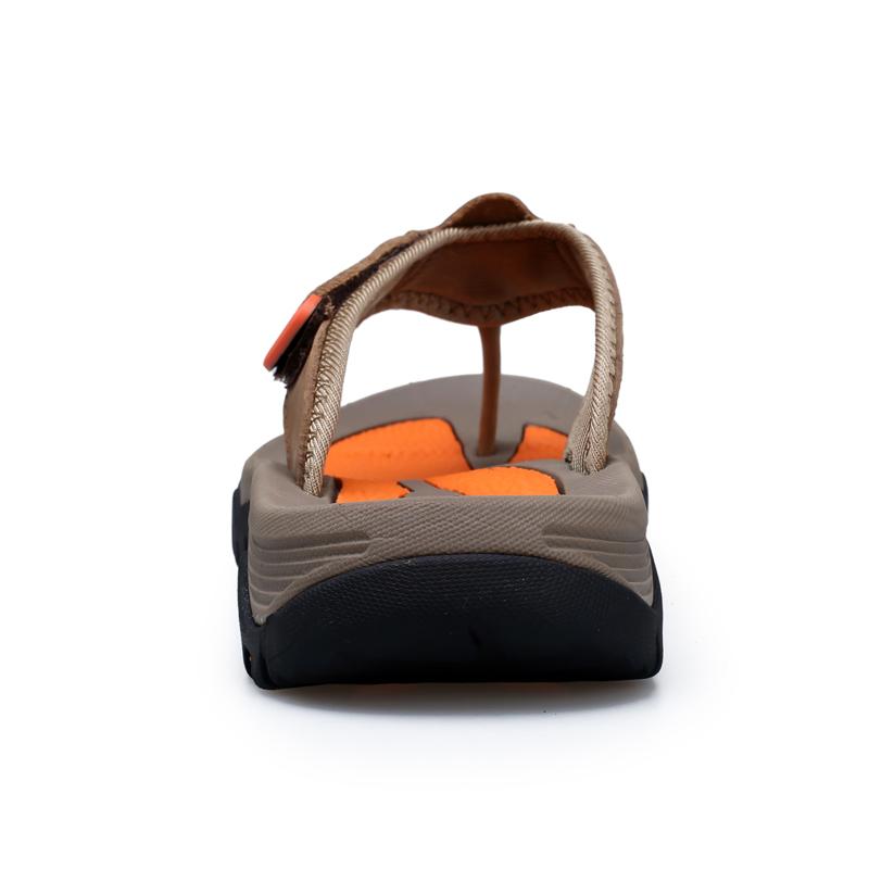 New Summer Men's Breathable Slippers Luxury Men Beach Sandals Classics Genuine Leather Male Slippers Outdoor Men's Flip Flops