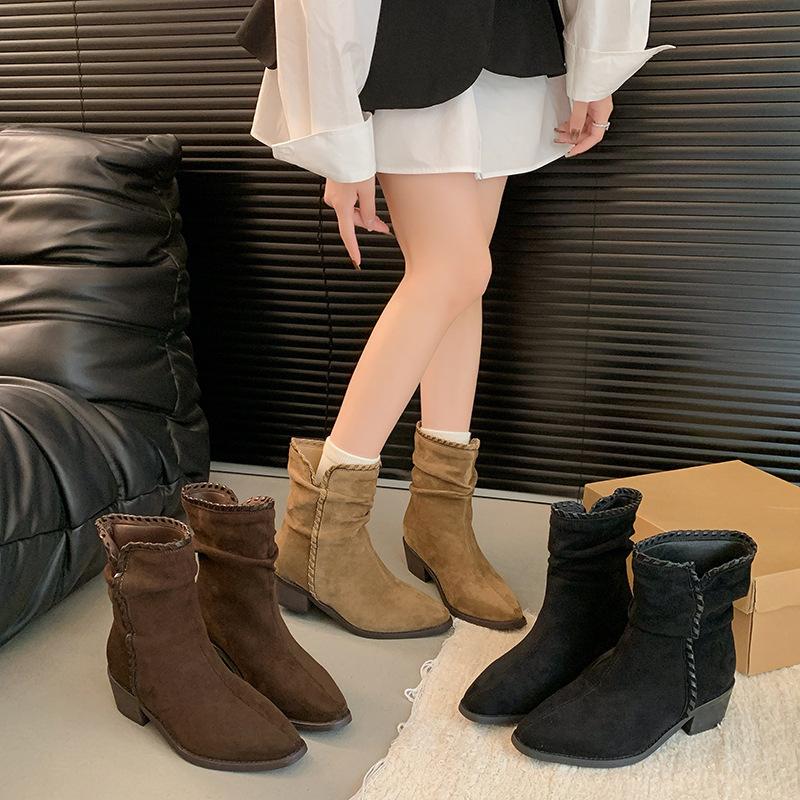 Temperament versatile short boots women's autumn new pointed thick heel Martin boots fashion sense boots