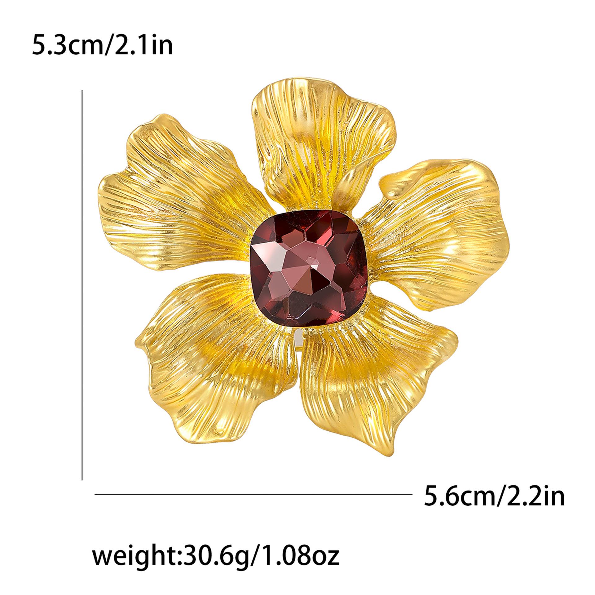 

Изысканный легкий роскошный сплав горный хрусталь матовый золотой цветок брошь модная женская одежда высокого класса корсаж ювелирные изделия булавка