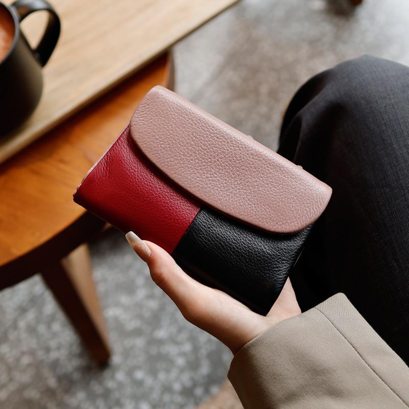 2026 Leather Women's Color-blocked Wallet, Large Capacity Top Layer Cowhide Wallet, Short Clutch