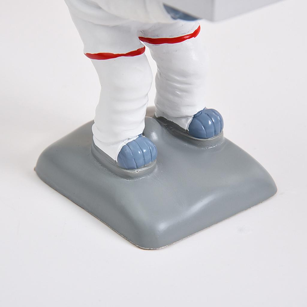Creative Astronaut Support Bracket Cartoon Space Man Support Bracket Resin Artwork