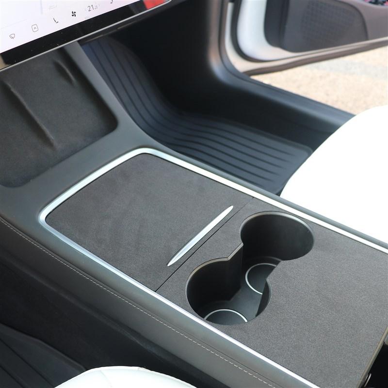 Suede Center Console Protector Cover for Tesla Model 3 Y 2025-2026 Model Y Juniper 3 Highland Central Panel Anti-Scratch Sticker