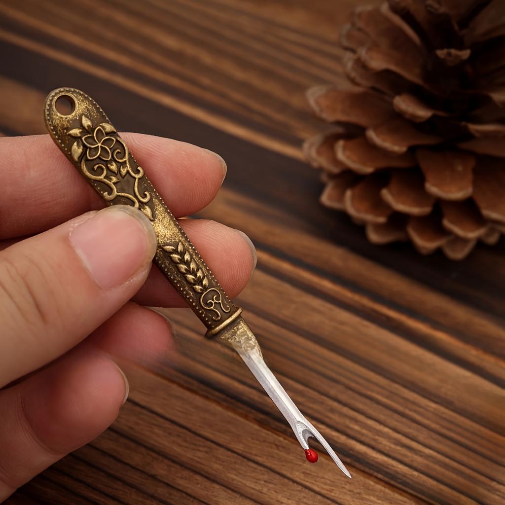 Hand-held Thread Picker and Cutter - Vintage Embroidery Thread Remover, Cross-stitch Sewing Tool - For Cutting Clothes