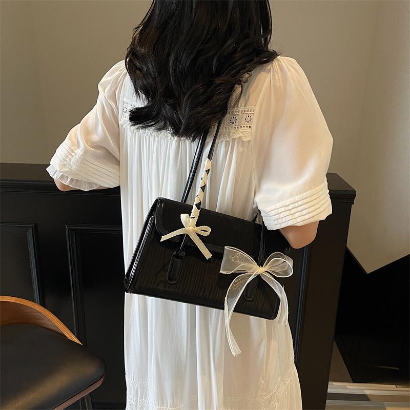2025 summer new high-grade textured lace bow sweet style versatile shoulder underarm bag