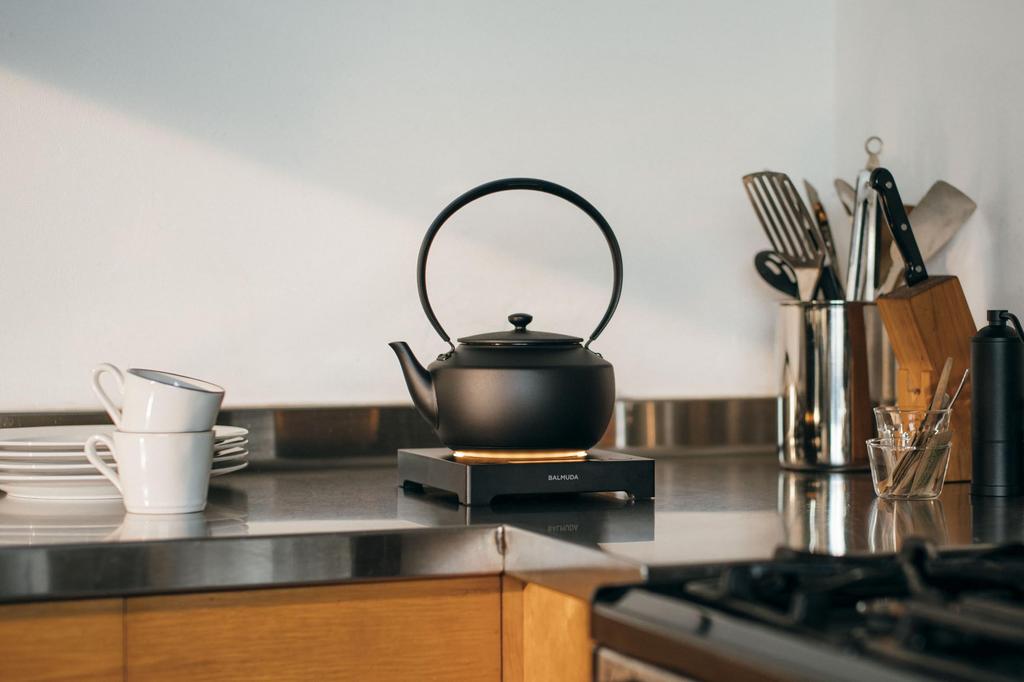 MoonKettle | Electric Kettle with Temperature Control, Black, BALMUDA Moon Kettle KPT02JP-BK, Released November 2012, Gift Available