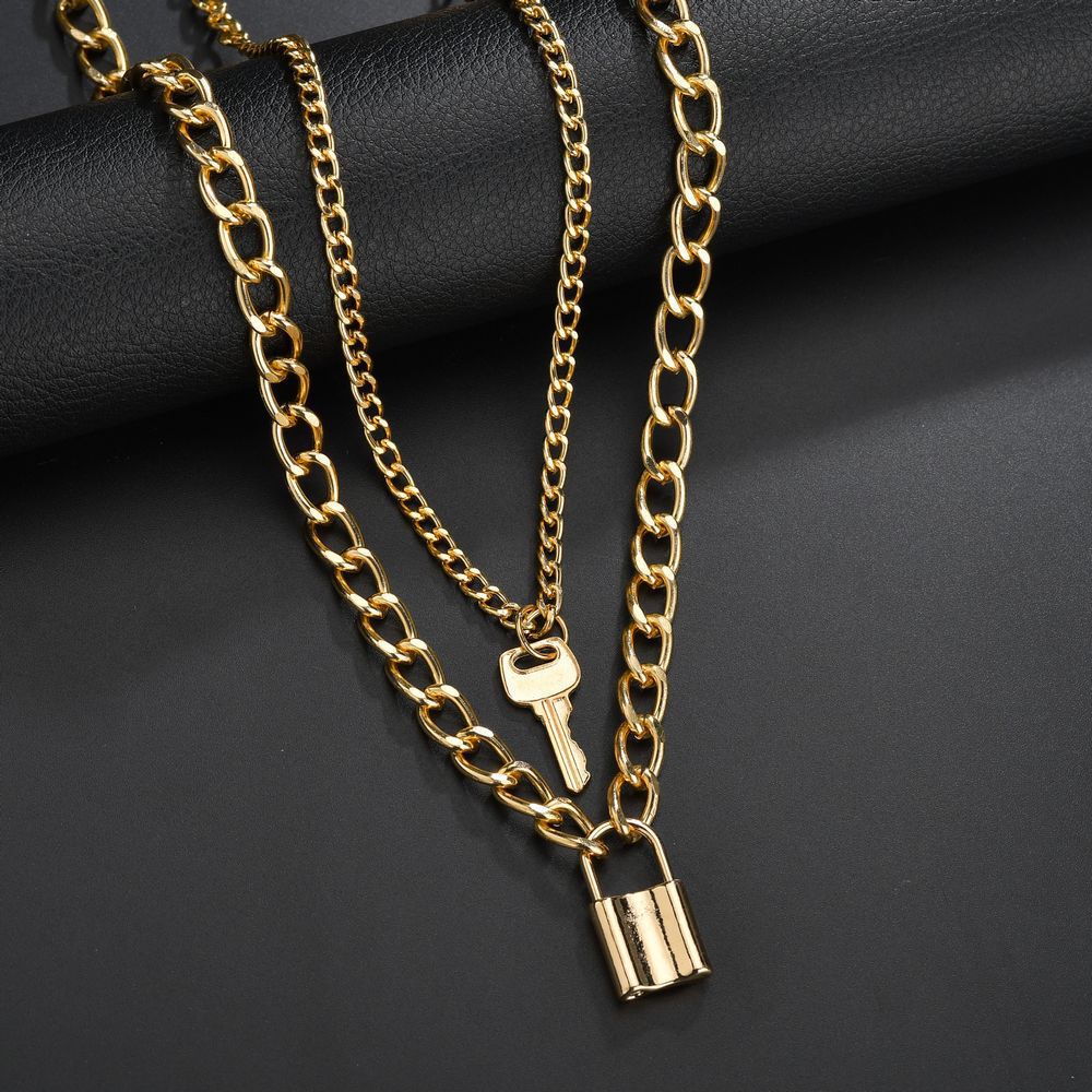 Creative geometric element necklace, retro key lock pendant necklace women