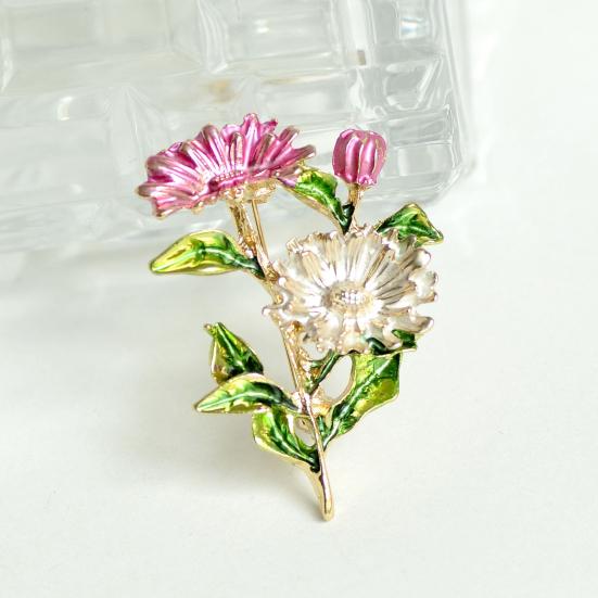 Brosche Pin Emaille-Farbe Drei Chrysanthemen Design Zinklegierung Pin Mäntel Anzüge Pullover Kleider Abzeichen Partyzubehör