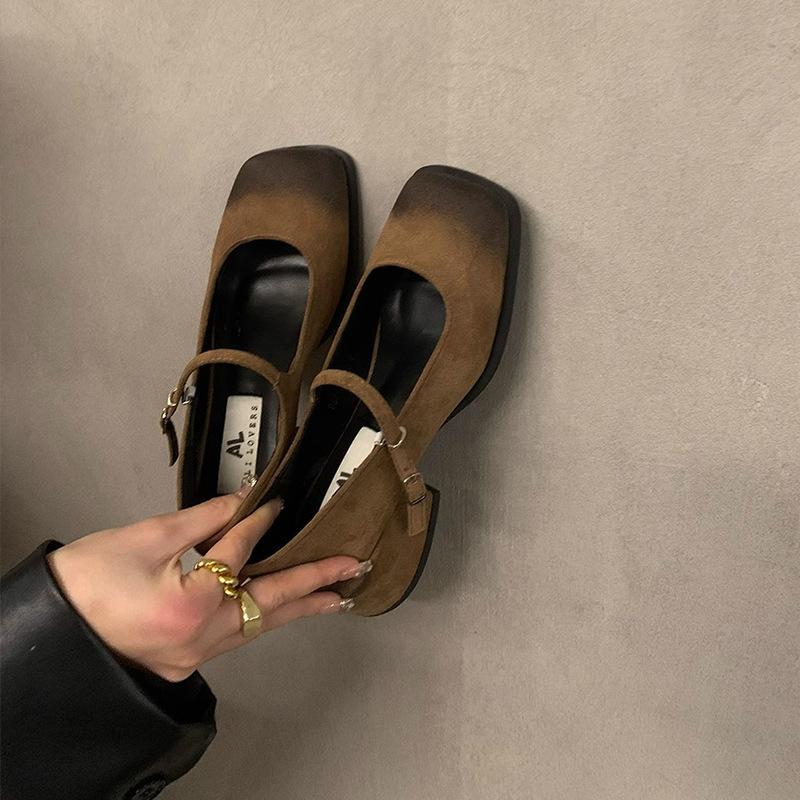 Medium and high-end French versatile heel buckle spring thick heel 2025 retro Mary Jane shoes single shoes women's polishing new models