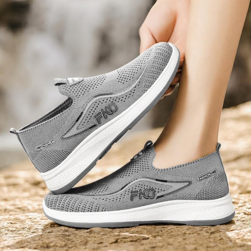 Summer New Men's Shoes Breathable Fly-woven Casual Shoes No Shoelaces One Pedal Platform Sneakers Light Running