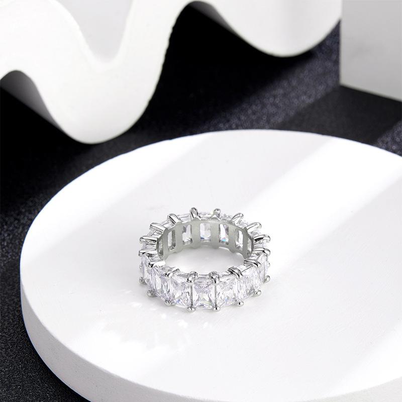Luxury Hip Hop Rectangular Zirconia Rhinestone Ring