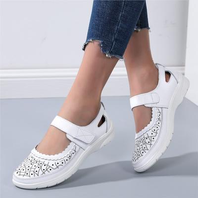 Summer New Style Comfortable Casual Cowhide Hollow Mother's Shoe Hole Sandals Carved Flat Women's Shoes  C659