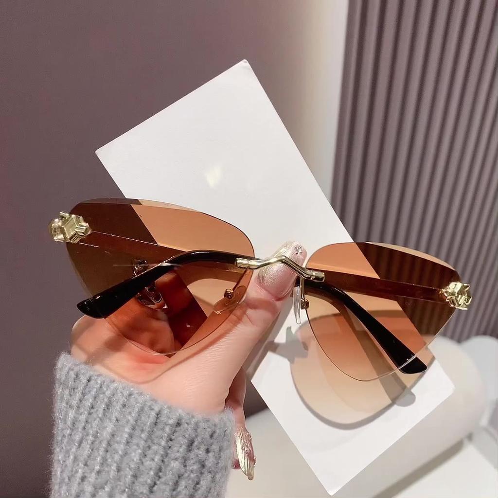 Light luxury cat eye marine sunglasses metal trimmed sunglasses triangle glasses UV111 light luxury style