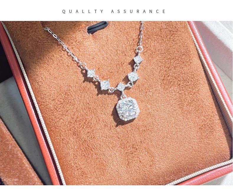 Sterling Silver Zircon Square Sugar Necklace - Women's Fashionable Clavicle Chain