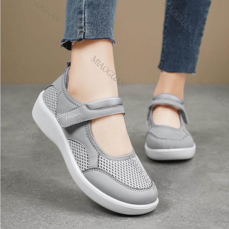Fashion Shoes for Women Summer New Mesh Breathable Casual Flats Soft Sole Lightweight Flat Bottom Middle-aged Mom's Vulcanize Shoes