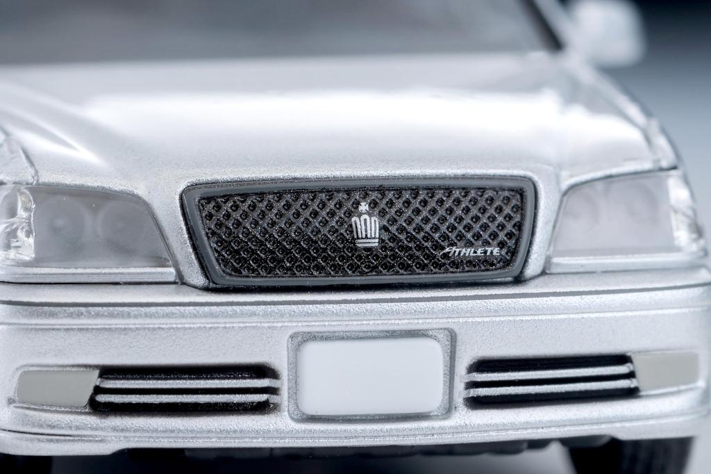 TOMYTEC Tomica Limited Vintage Neo Scale Toyota Crown Estate Athlete V 2001 Finished 333302 1/64 LV-N355a (Silver) Model, Model,