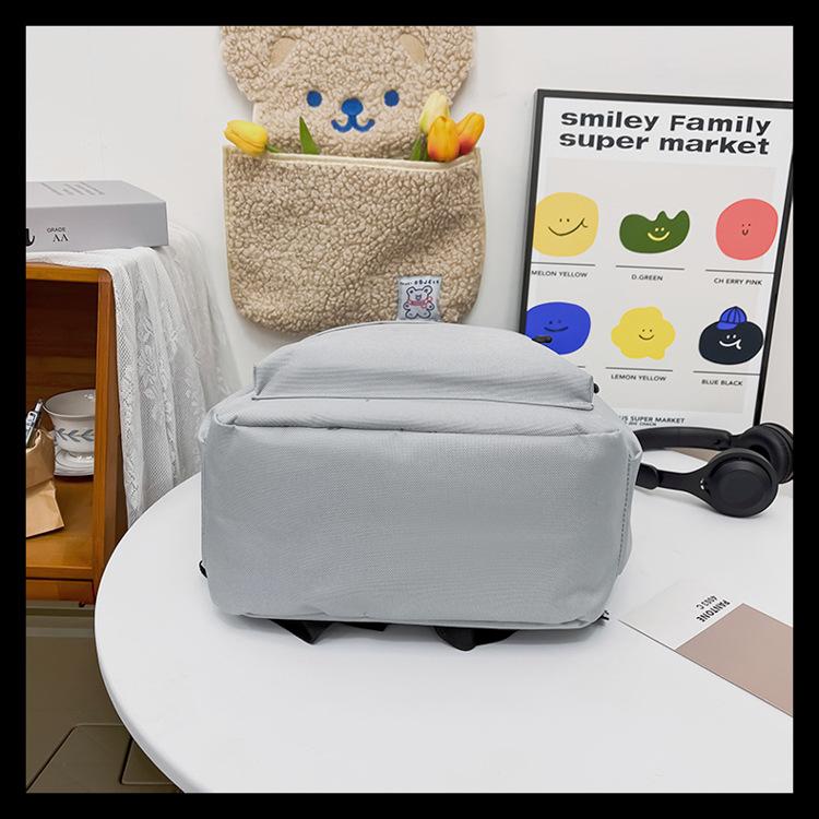 Stain-Resistant Large Capacity Backpack for Elementary School Girls – Perfect for School, Tutoring, and Casual Use